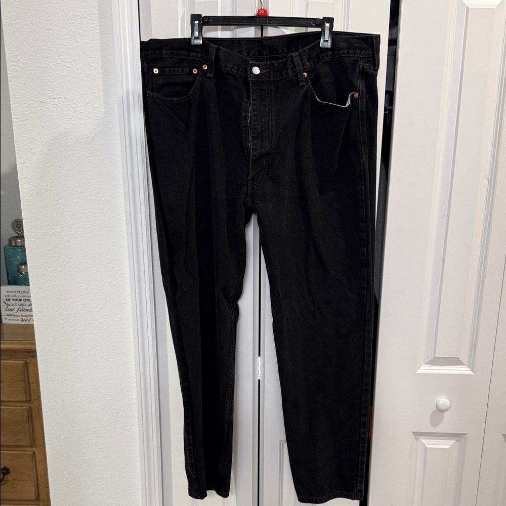 Levi's Men's Relaxed Black Jeans 42/32